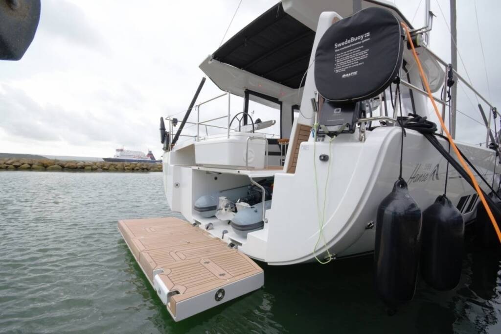 Sailing yacht Hanse 588 Eclipse