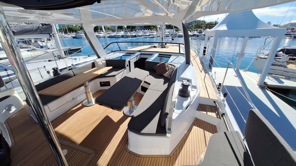 Segelyachten Hanse 590 Volare