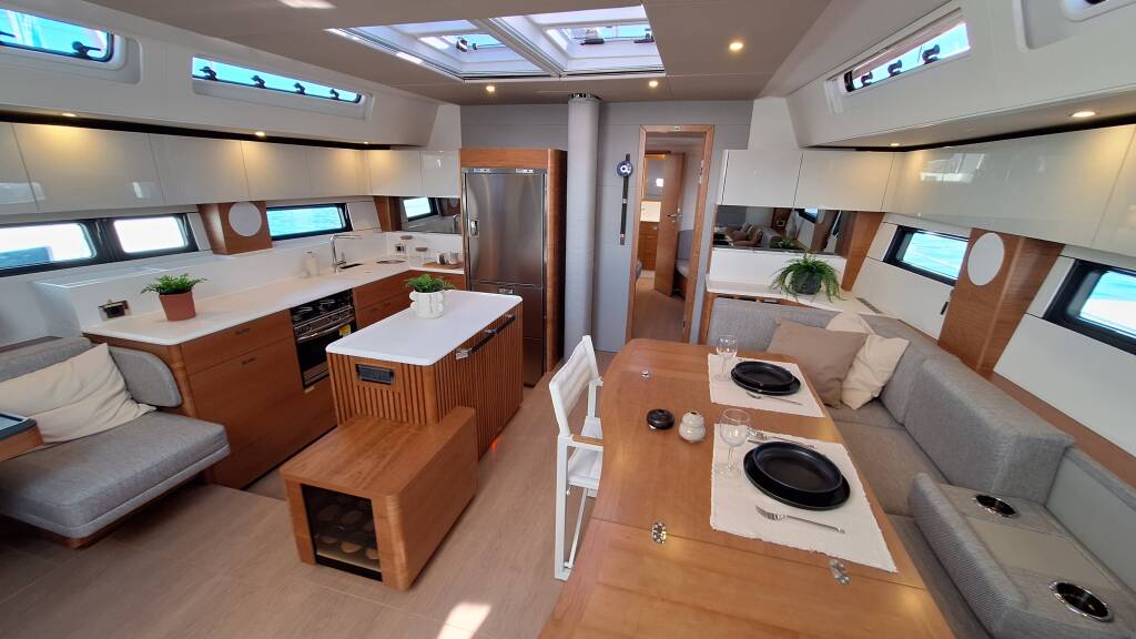 Segelyachten Hanse 590 Volare