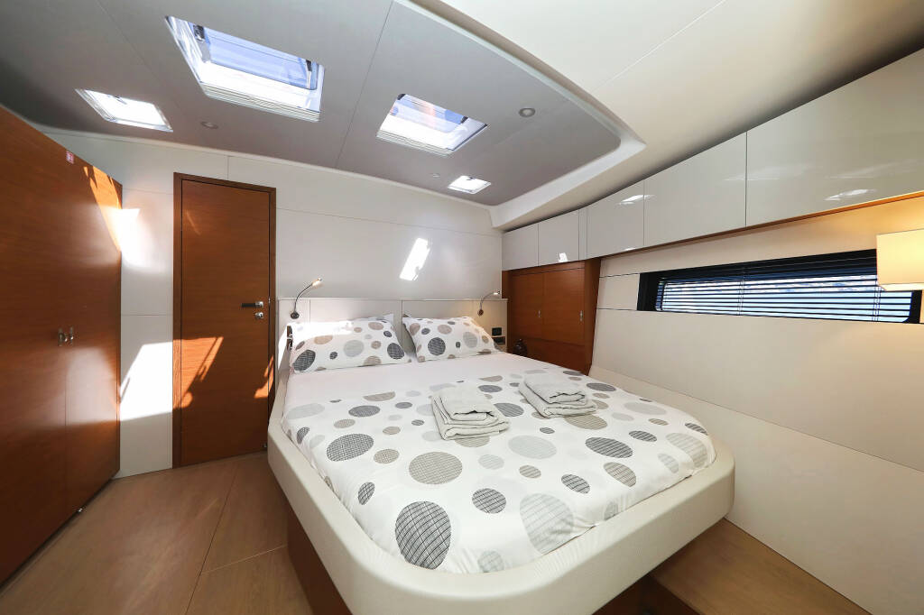 Segelyachten Hanse 590 Volare