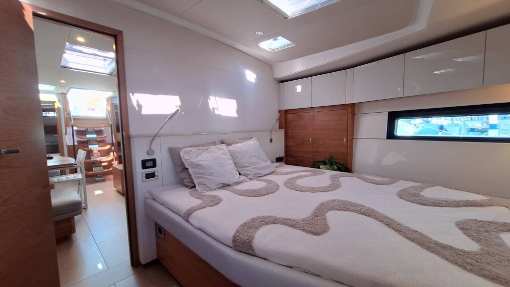 Segelyachten Hanse 590 Volare