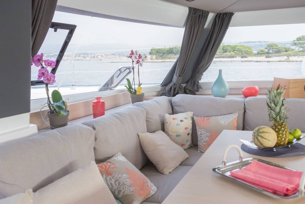Katamaran Helia 44 Lounge