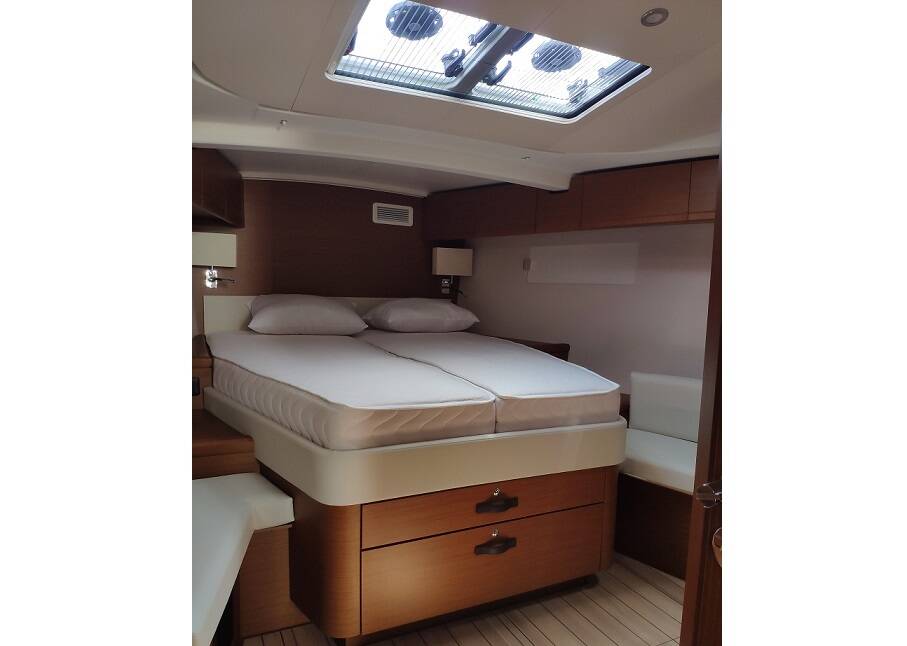 Sailing yacht Jeanneau 51 Sogno di Mare
