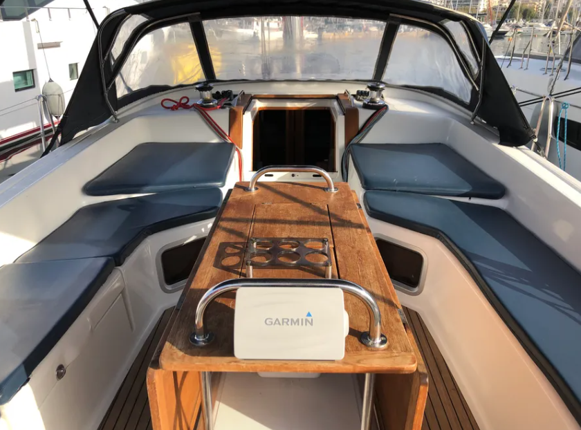 Sailing yacht Jeanneau 53 