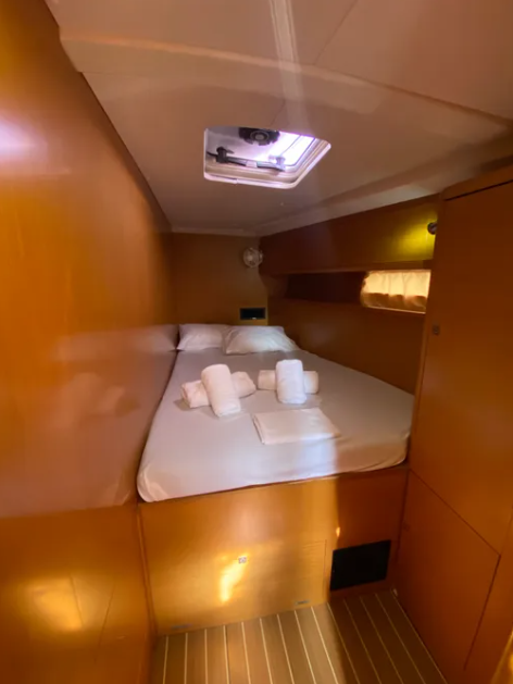 Sailing yacht Jeanneau 53 