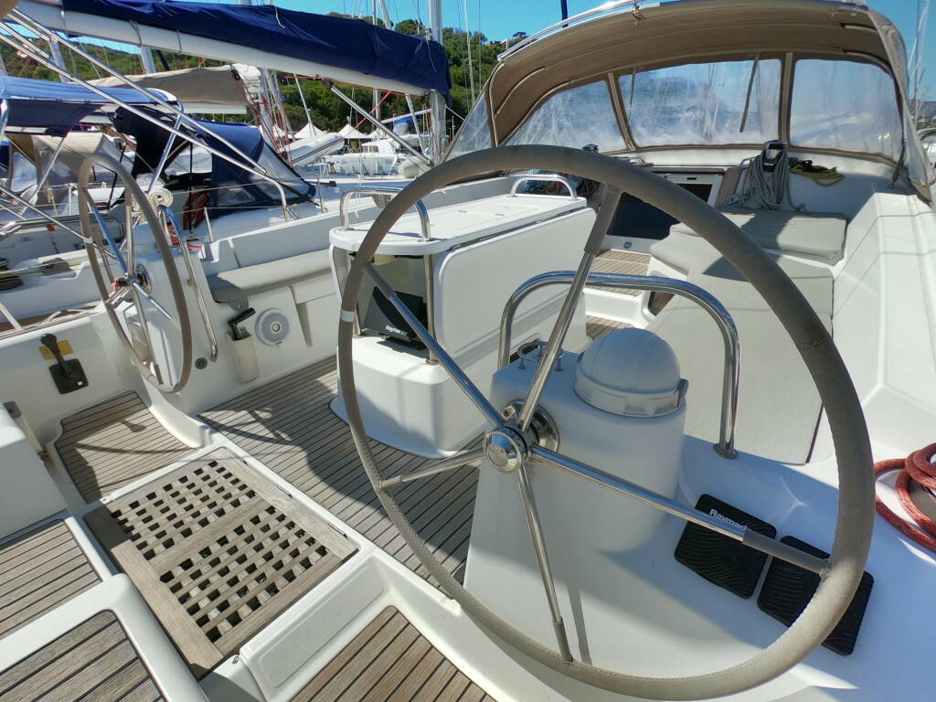 Sailing yacht Jeanneau 53 Anita