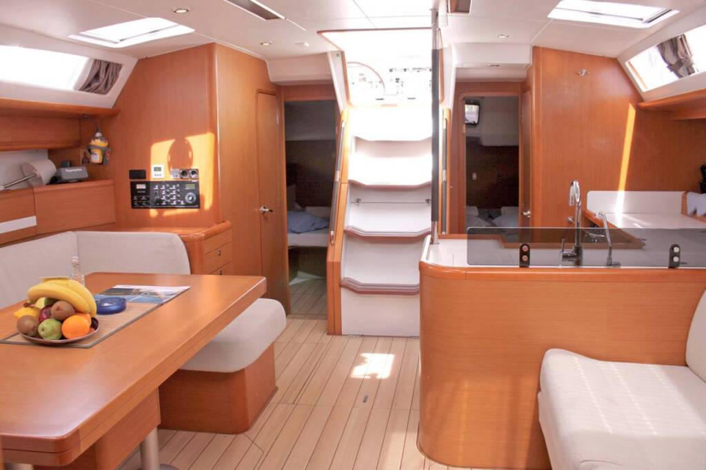 Sailing yacht Jeanneau 53 Zeus
