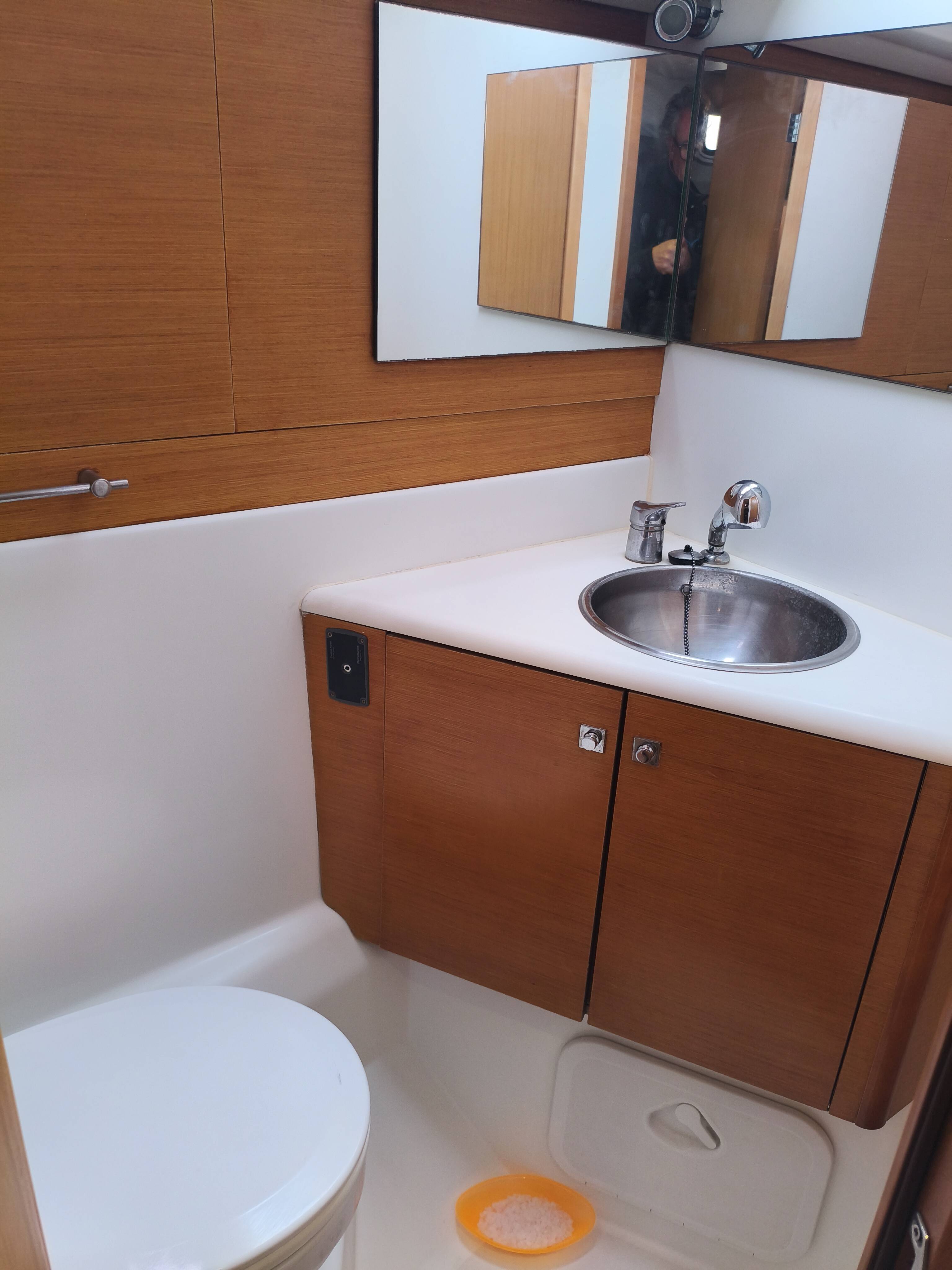 Sailing yacht Jeanneau 53 Keep Calm