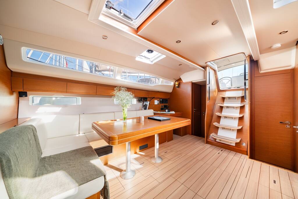 Segelyachten Jeanneau 54 Nobilis One