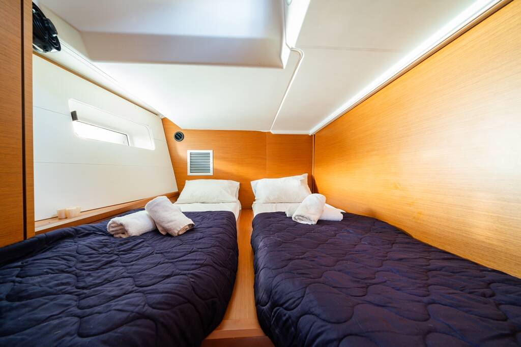 Segelyachten Jeanneau 54 Nobilis One