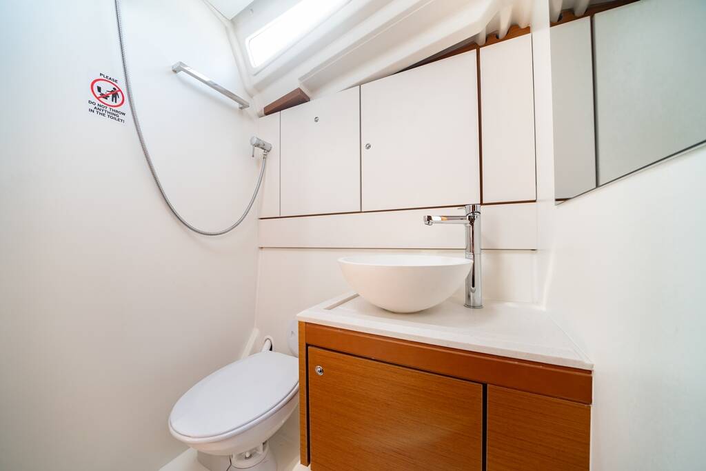 Segelyachten Jeanneau 54 Nobilis One