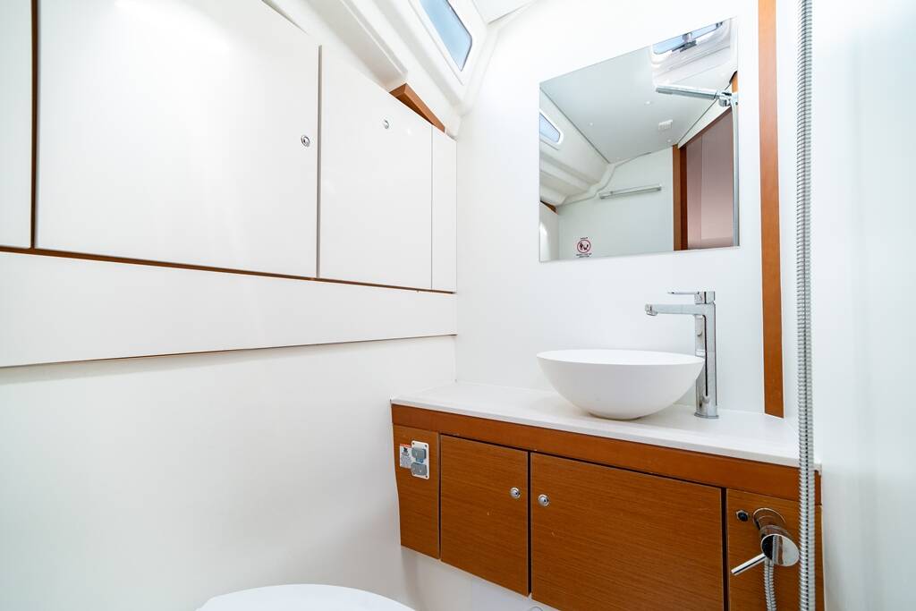 Segelyachten Jeanneau 54 Nobilis One