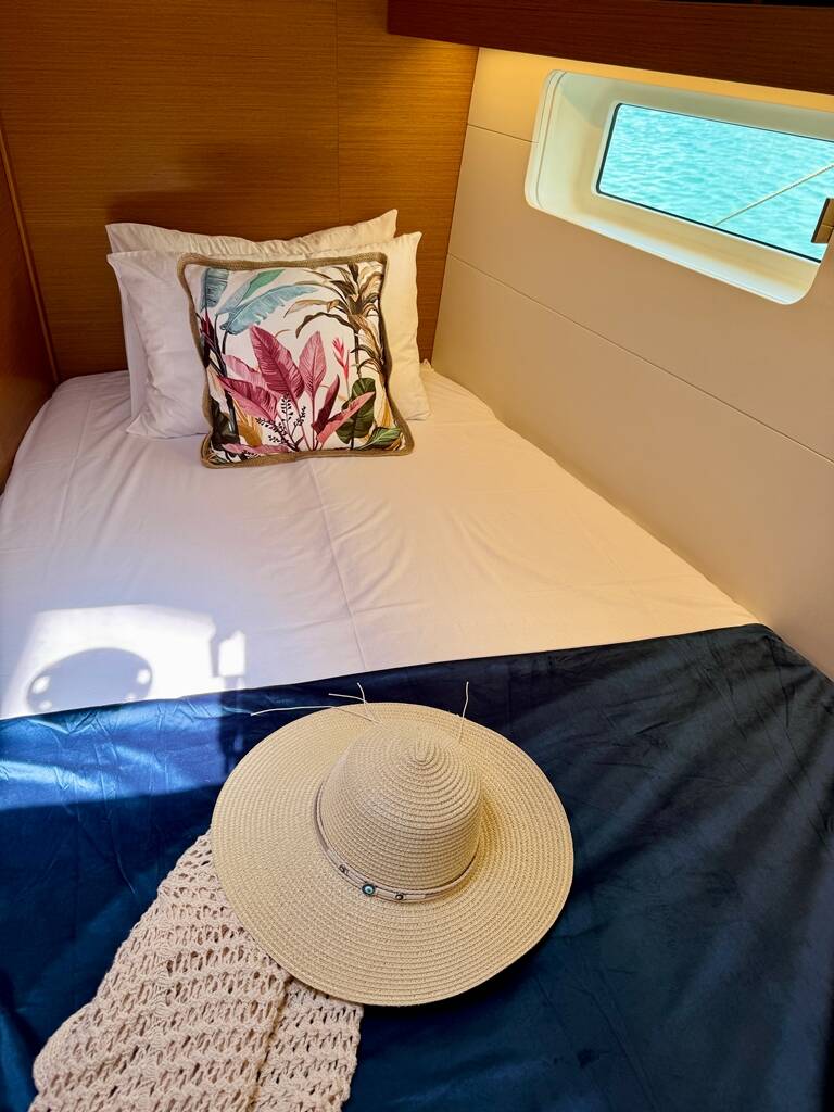 Sailing yacht Jeanneau 54 Our Lady