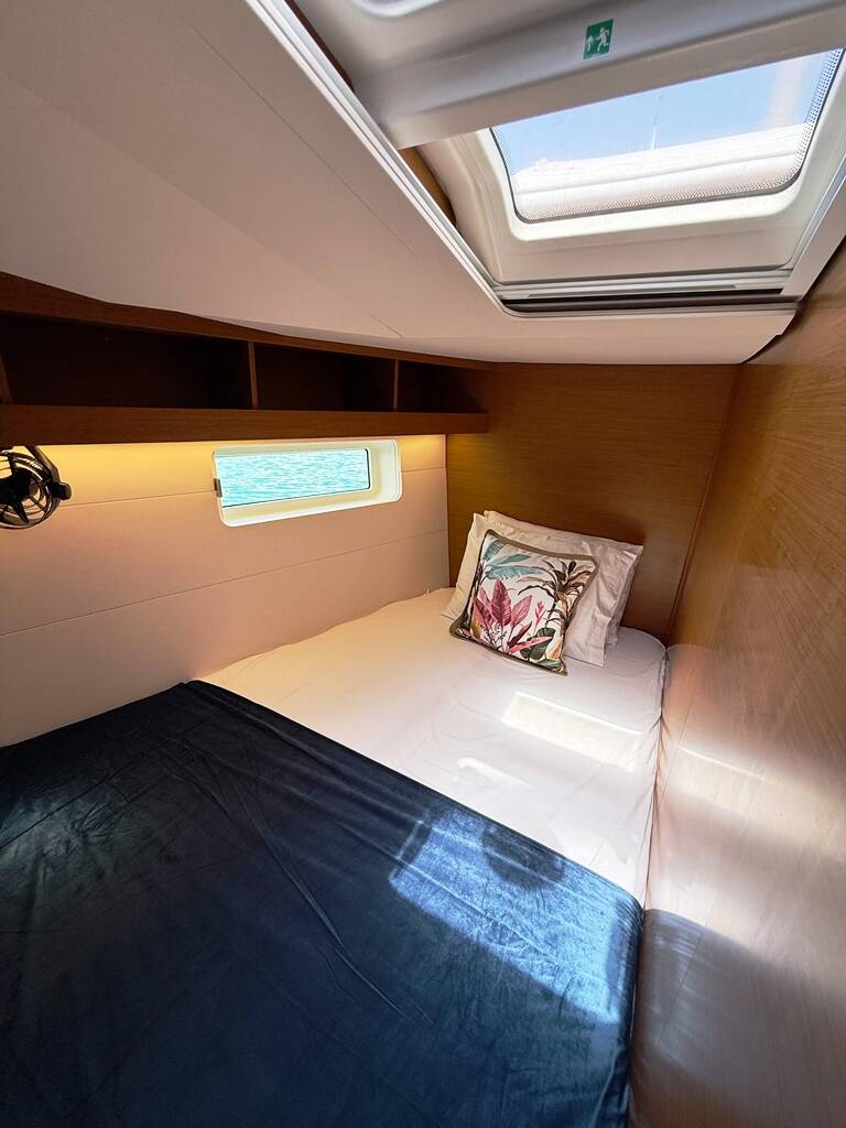 Sailing yacht Jeanneau 54 Our Lady