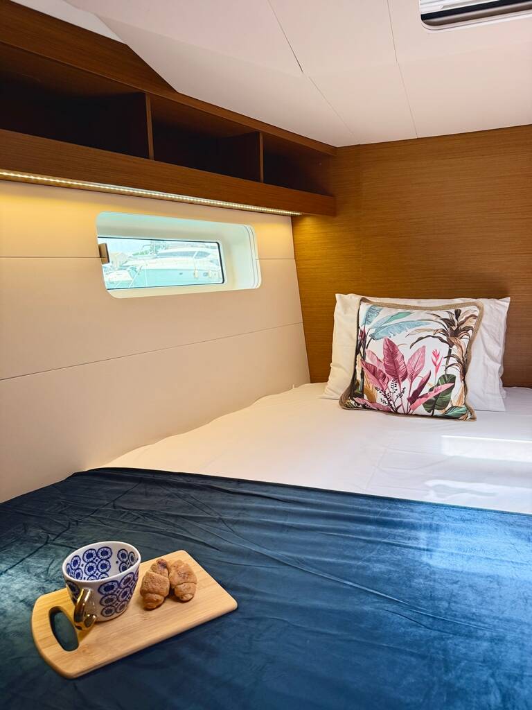 Sailing yacht Jeanneau 54 Our Lady