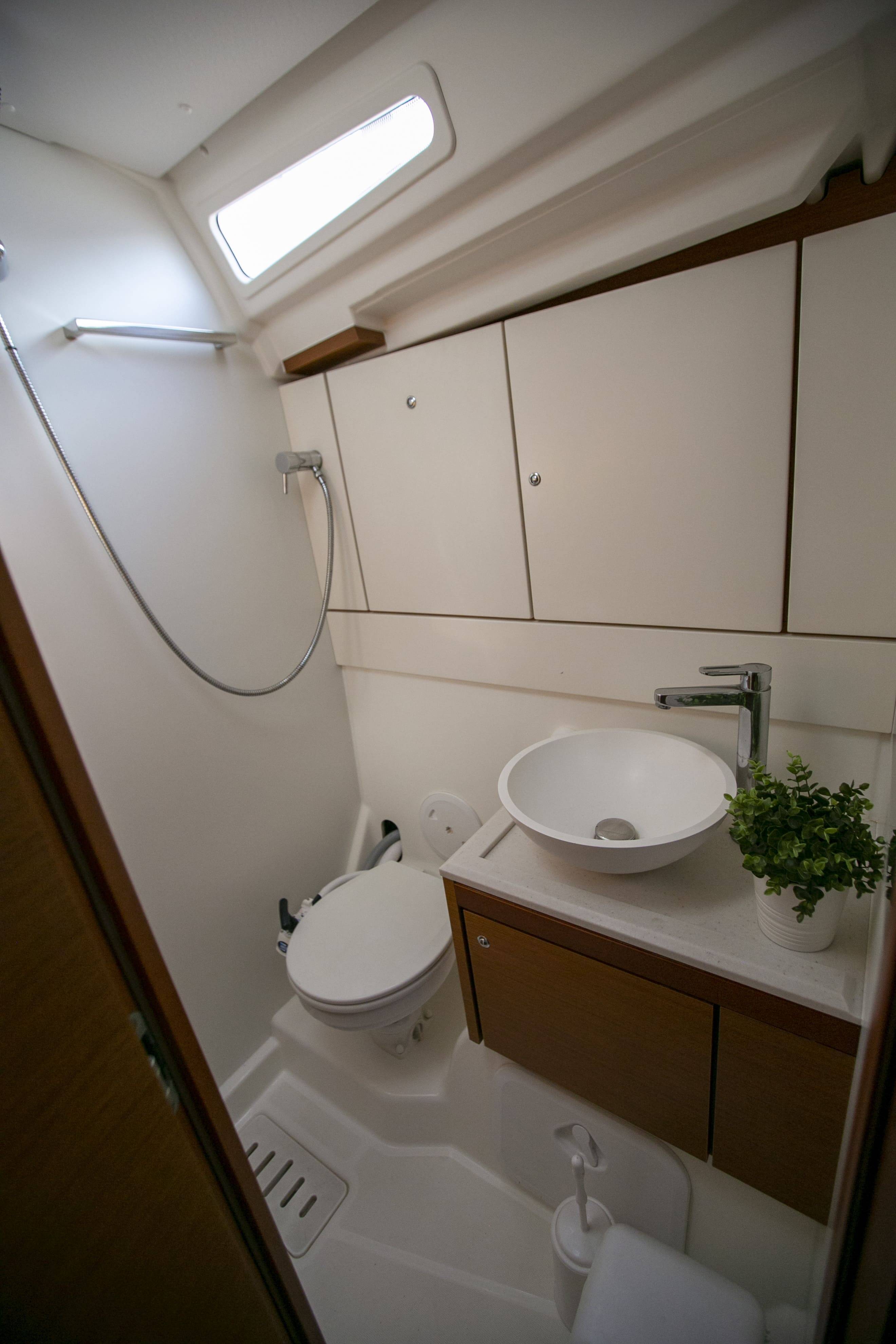 Segelyacht Jeanneau 54 Amazing Elli