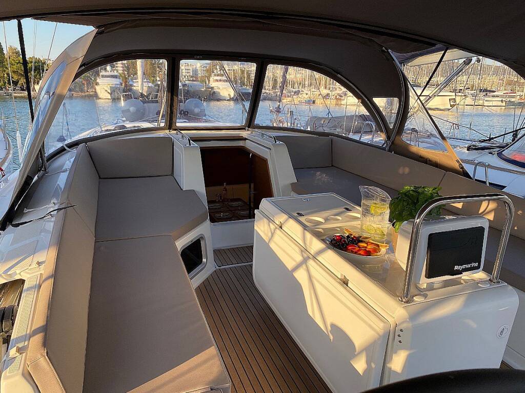 Sailing yacht Jeanneau 54 Maria II