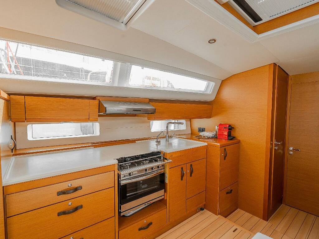Sailing yacht Jeanneau 54 Maria II