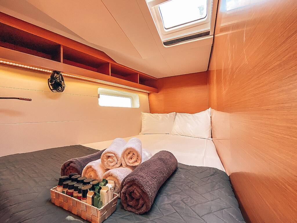 Sailing yacht Jeanneau 54 Maria II