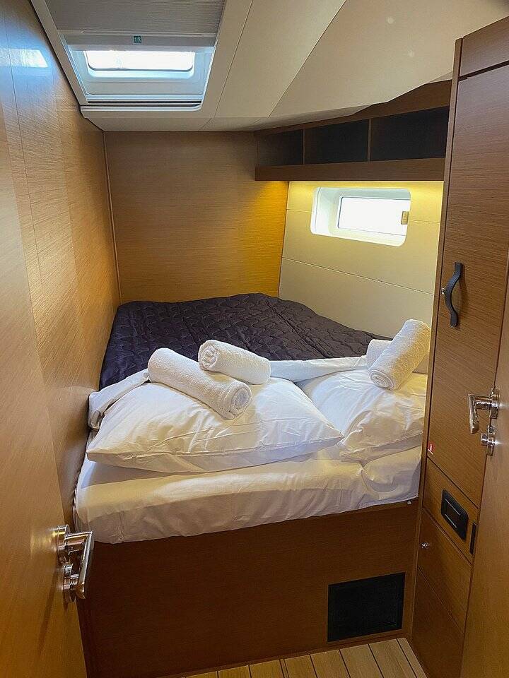 Sailing yacht Jeanneau 54 Maria II