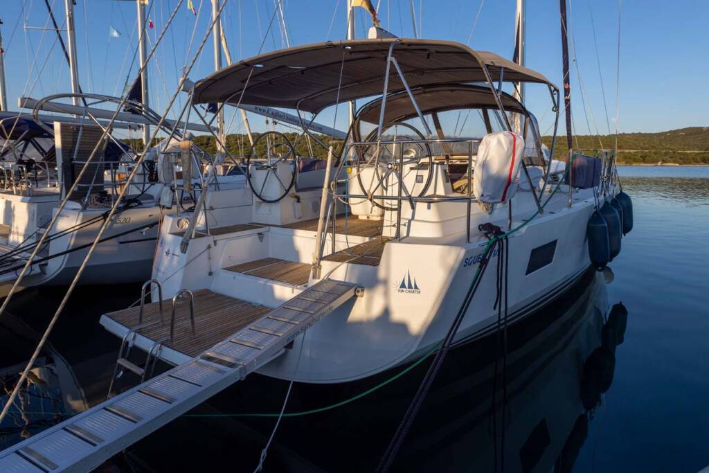 Sailing yacht Jeanneau 54 Squeeze Me