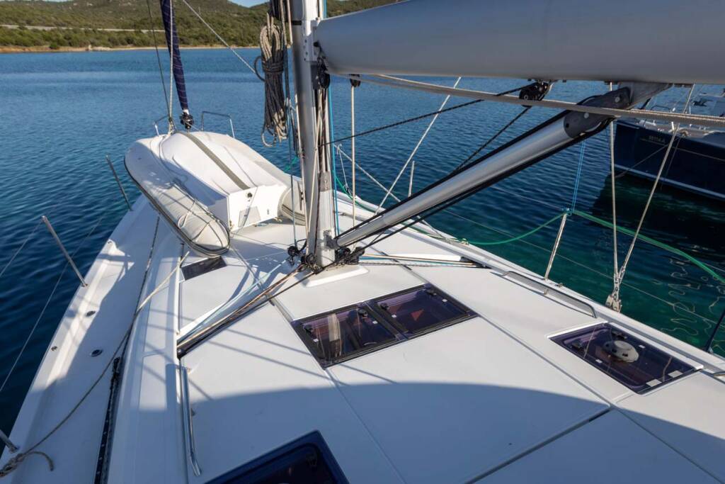 Sailing yacht Jeanneau 54 Squeeze Me