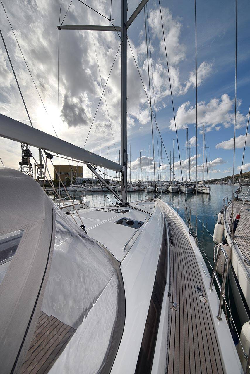 Sailing yacht Jeanneau 54 Mary-Lu