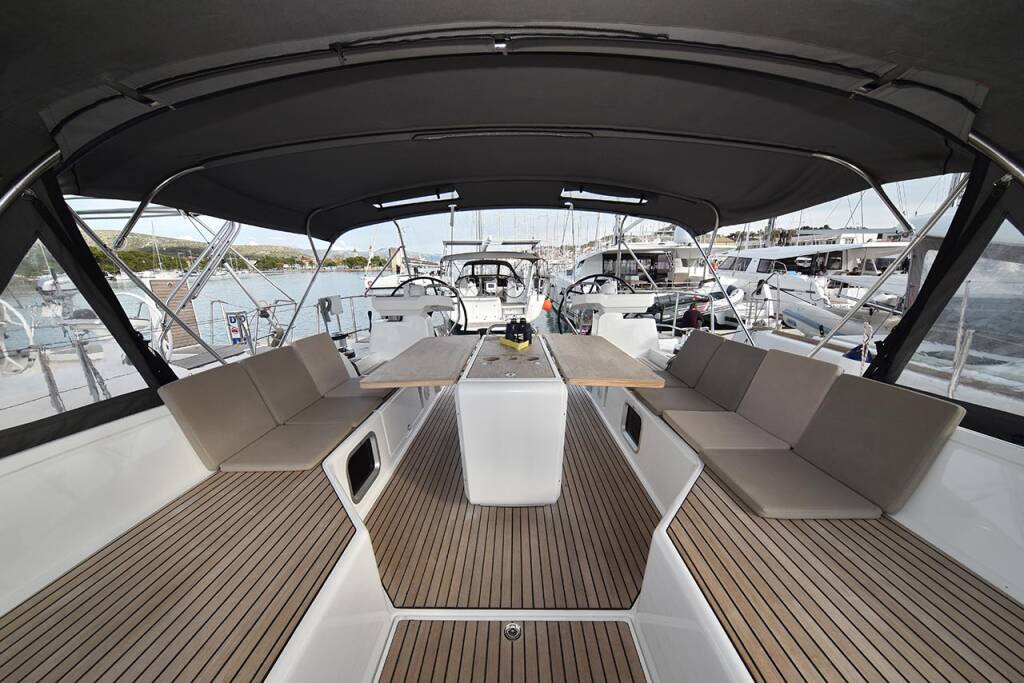 Sailing yacht Jeanneau 54 Mary-Lu