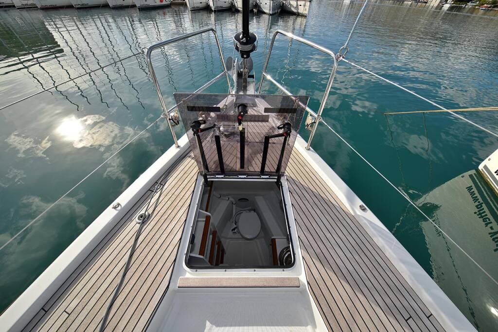 Sailing yacht Jeanneau 54 Mary-Lu