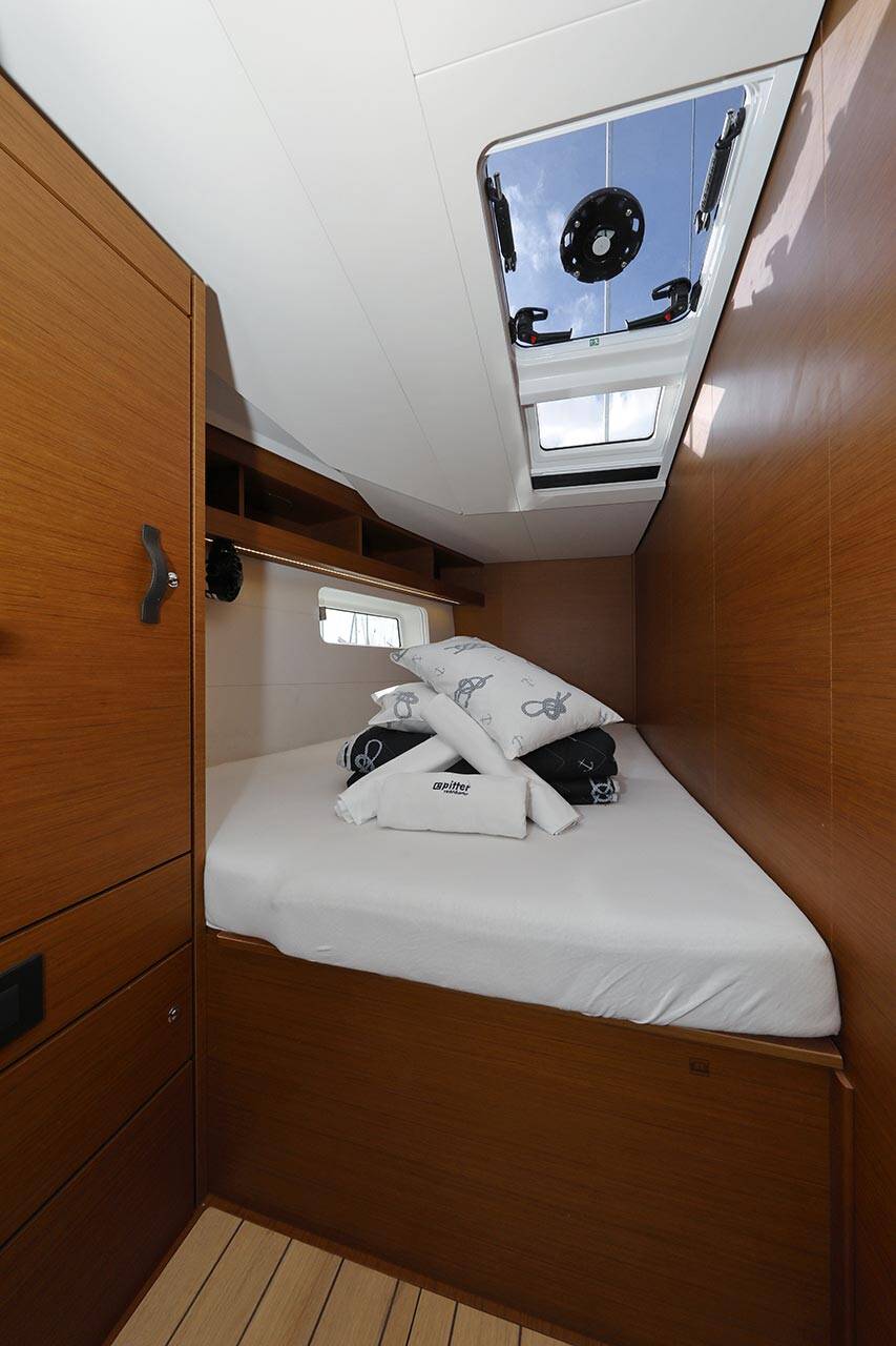Sailing yacht Jeanneau 54 Mary-Lu