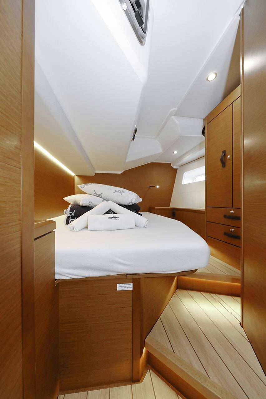 Sailing yacht Jeanneau 54 Mary-Lu