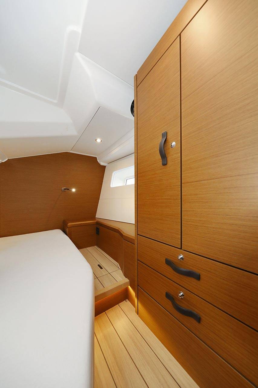 Sailing yacht Jeanneau 54 Mary-Lu
