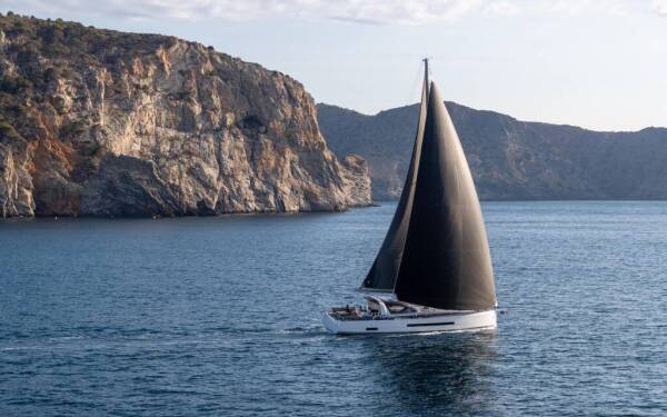 Jeanneau 55 Marina Salerno