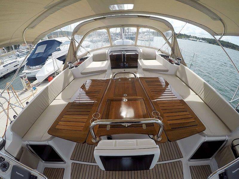 Sailing yacht Jeanneau 57 Whyknot