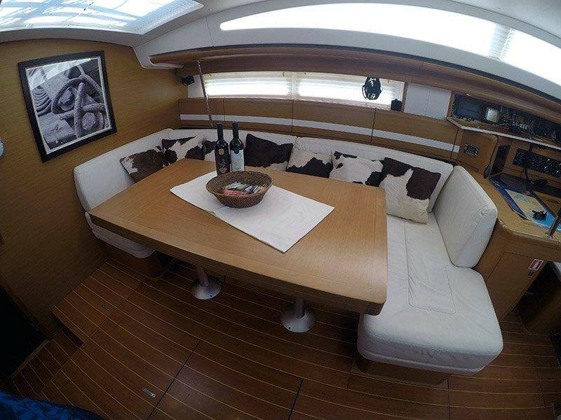 Sailing yacht Jeanneau 57 Whyknot