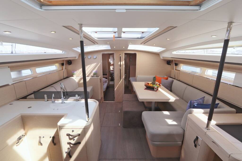 Sailing yacht Jeanneau 58 Atlas