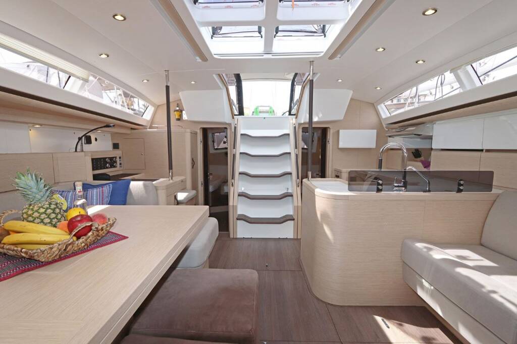Sailing yacht Jeanneau 58 Atlas