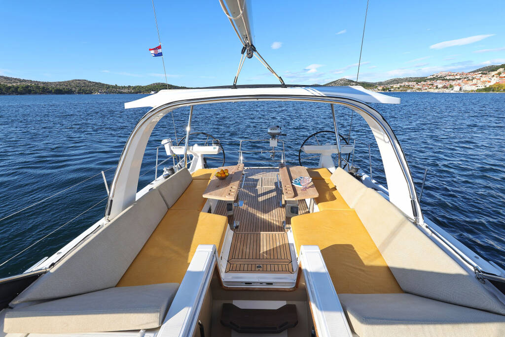 Sailing yacht Jeanneau 60 Friends