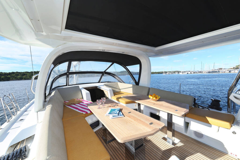 Sailing yacht Jeanneau 60 Friends