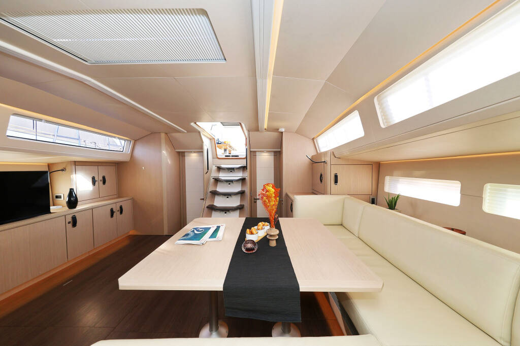 Sailing yacht Jeanneau 60 Friends