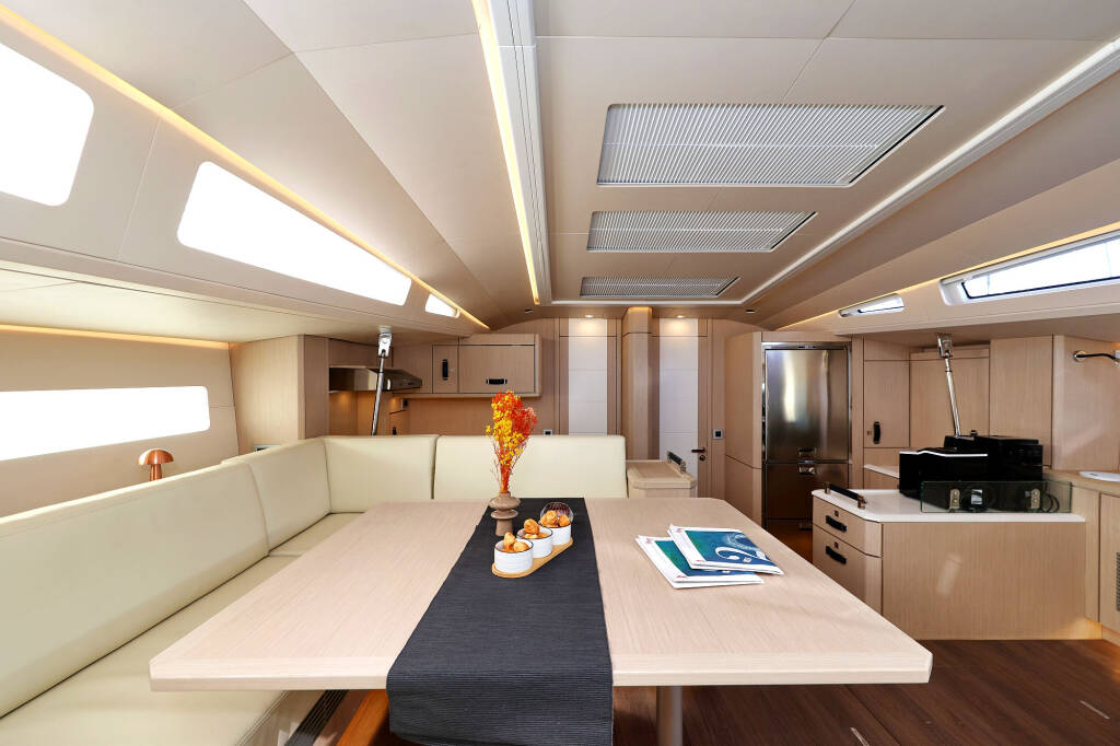 Sailing yacht Jeanneau 60 Friends