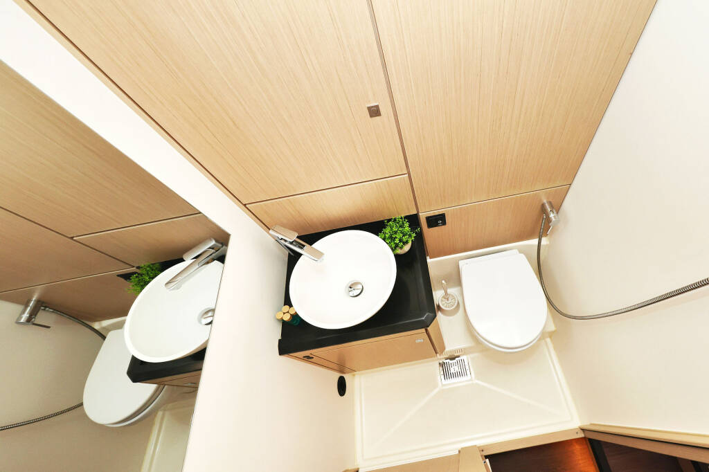 Sailing yacht Jeanneau 60 Friends