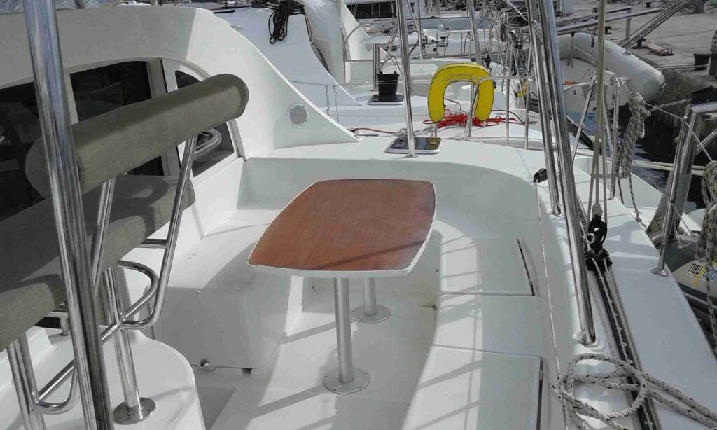 Catamaran Lagoon 380 S2 Pegasus