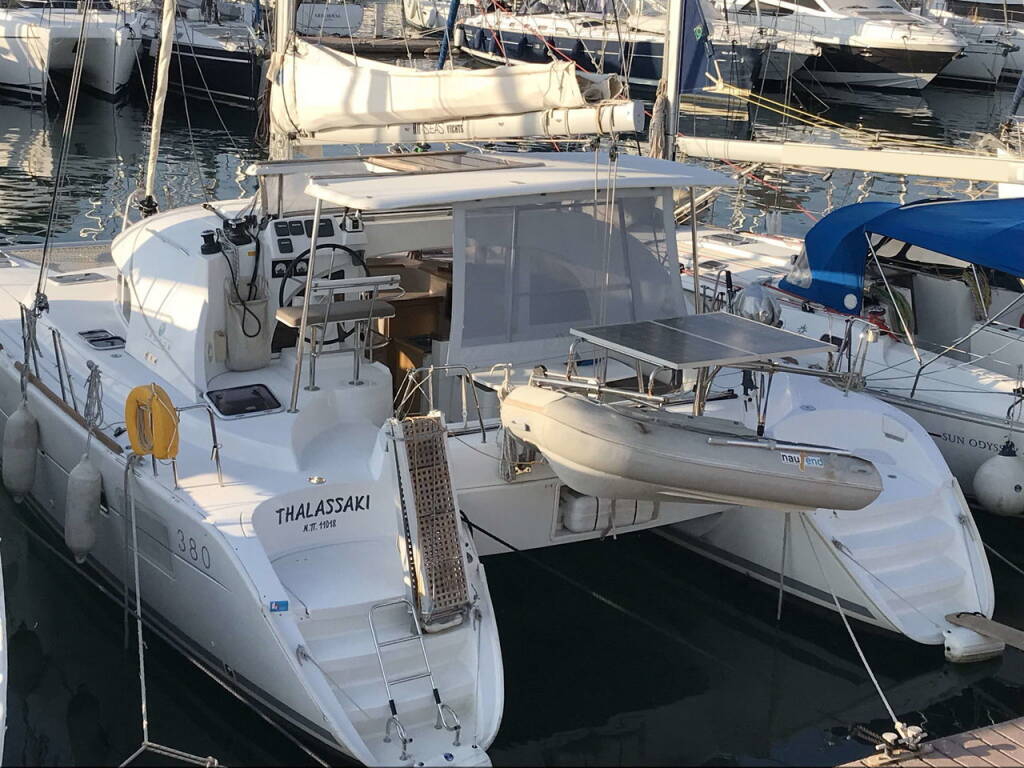 Catamaran Lagoon 380 S2 Thalassaki
