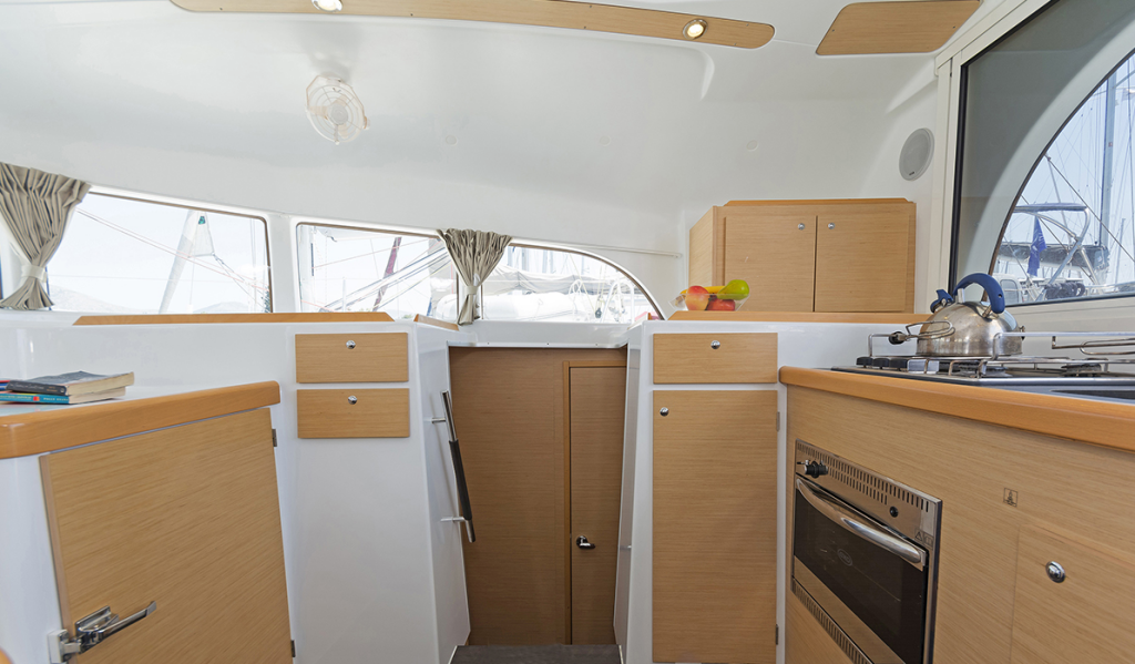 Catamaran Lagoon 380 S2 Bellevue
