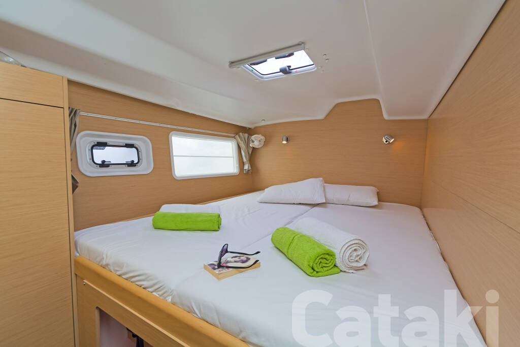 Catamaran Lagoon 380 S2 Cataki