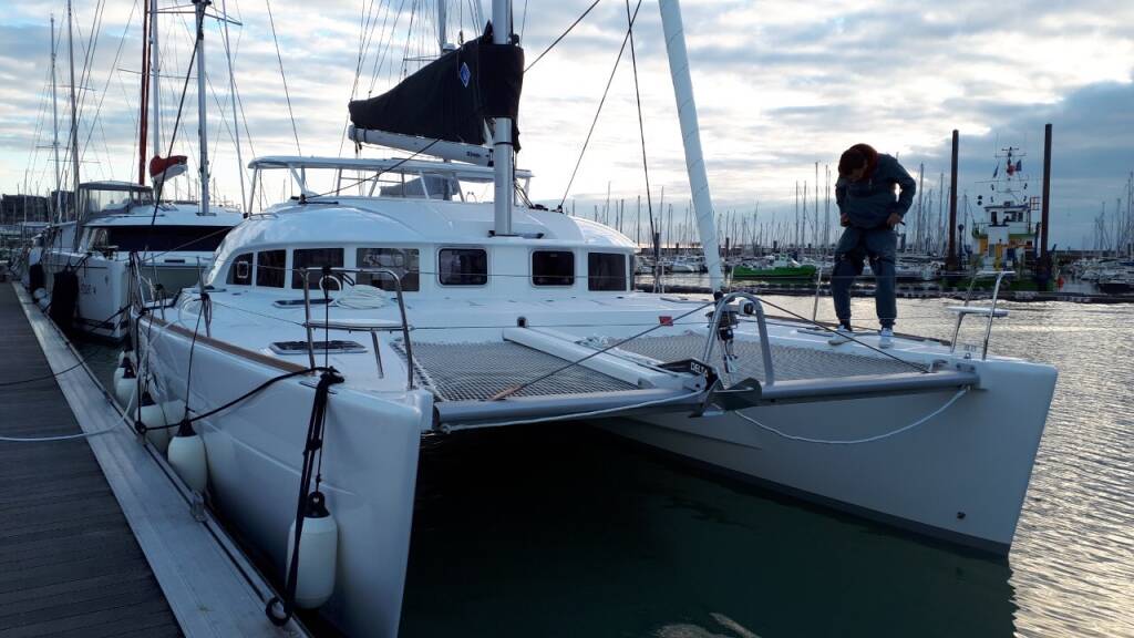 Katamaran Lagoon 380 ECONOMY