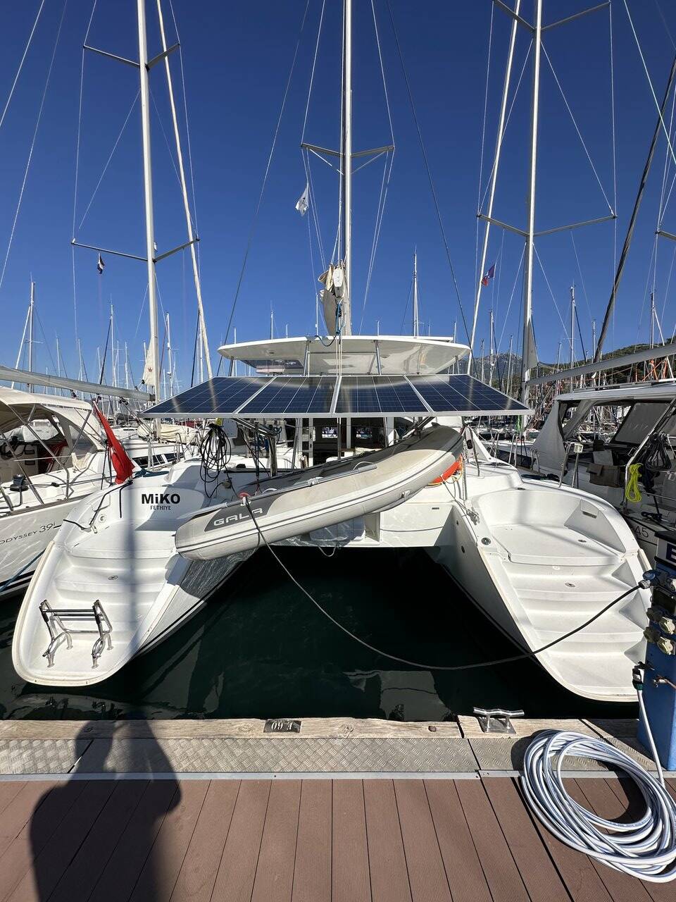 Catamaran Lagoon 380 Miko