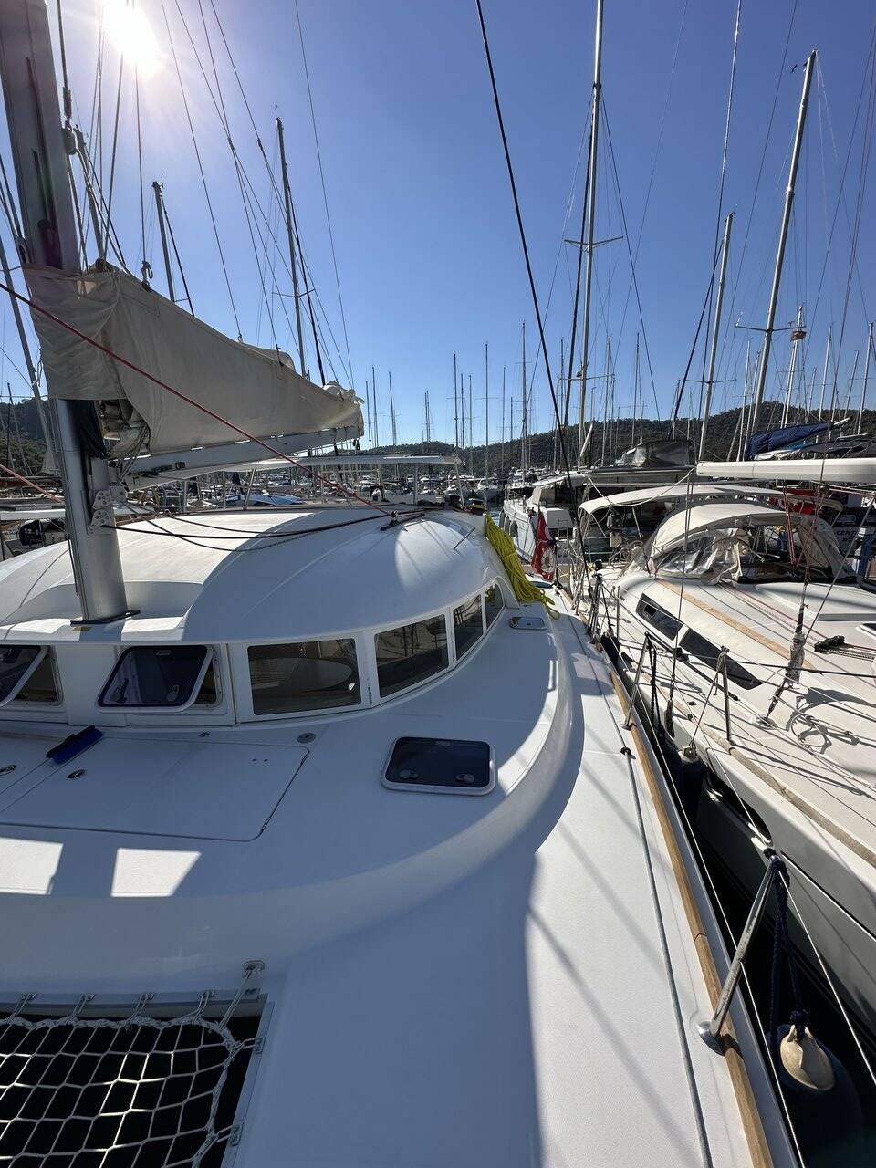 Catamaran Lagoon 380 Miko