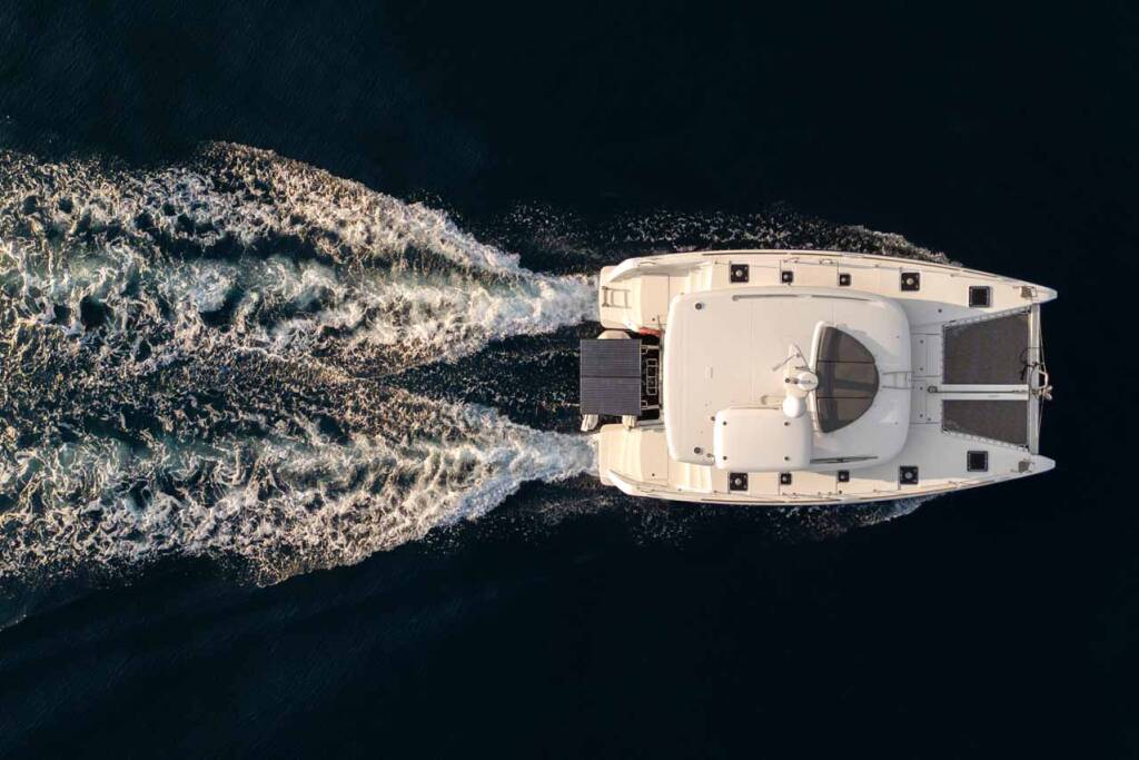 Power catamaran Lagoon 40 MotorYacht Family